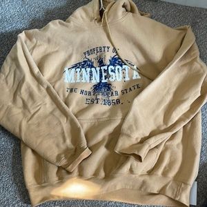 Cute oversized hoodie!